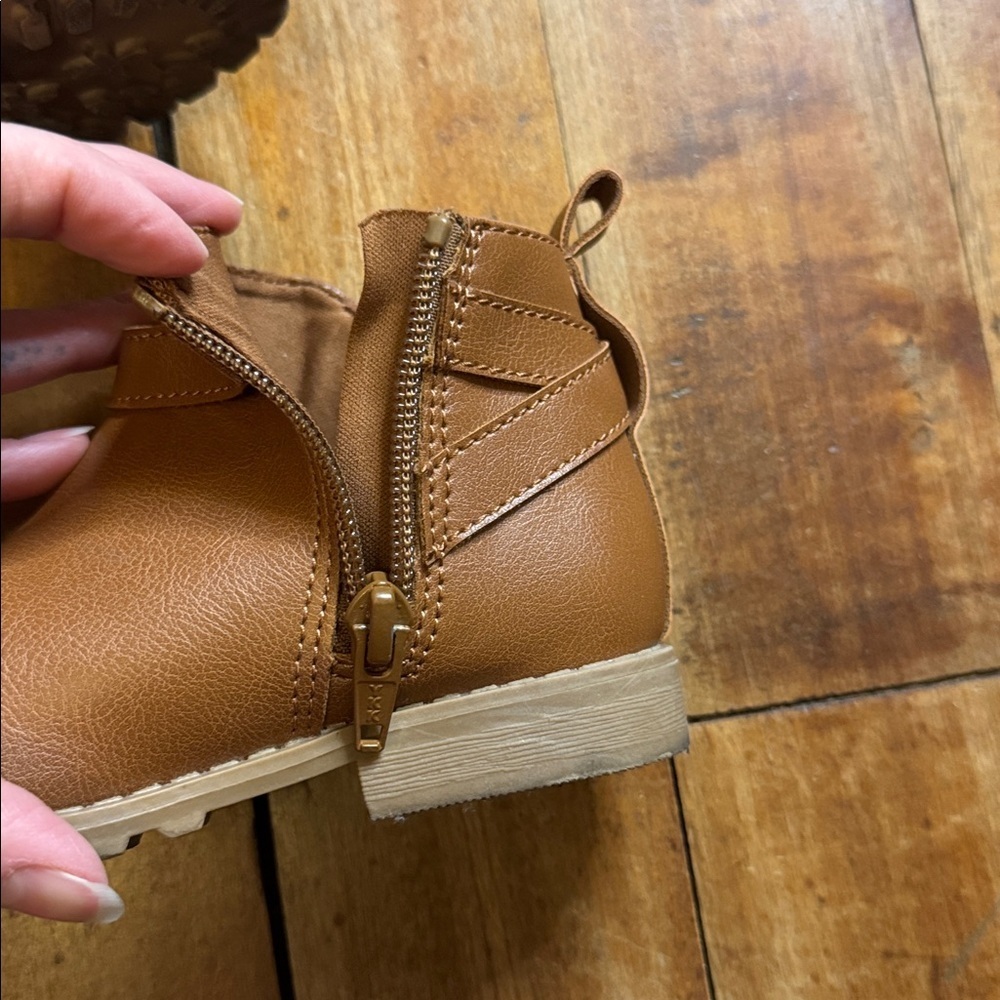 Old Navy Tan Ankle Boots size 9 toddler girl spring neutral - Picture 3 of 9